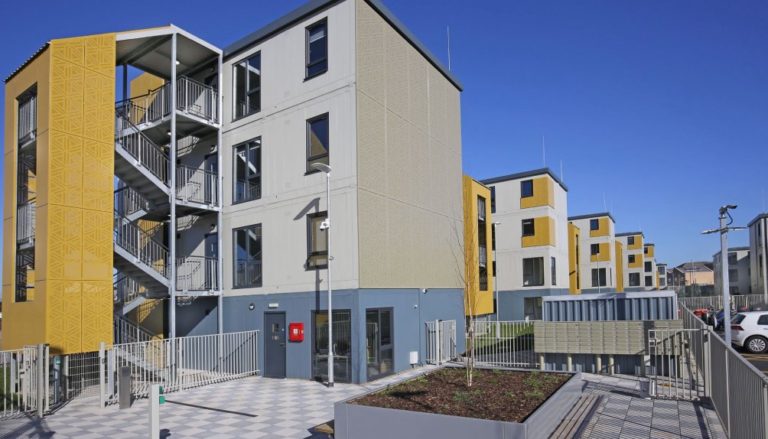 How can MMC help the homelessness crisis?